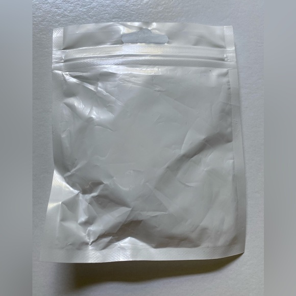 Airpod hooks - Picture 3 of 3